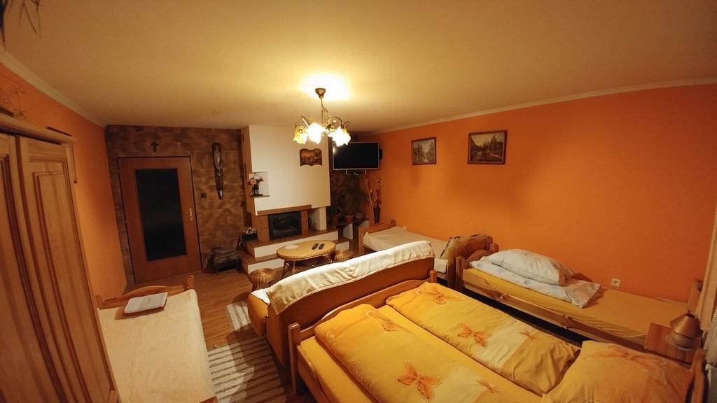 Privat U Zdenky Ξενοδοχείο Tvrdosin Εξωτερικό φωτογραφία