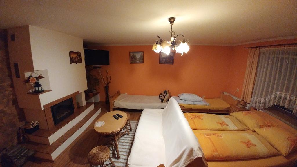 Privat U Zdenky Ξενοδοχείο Tvrdosin Εξωτερικό φωτογραφία